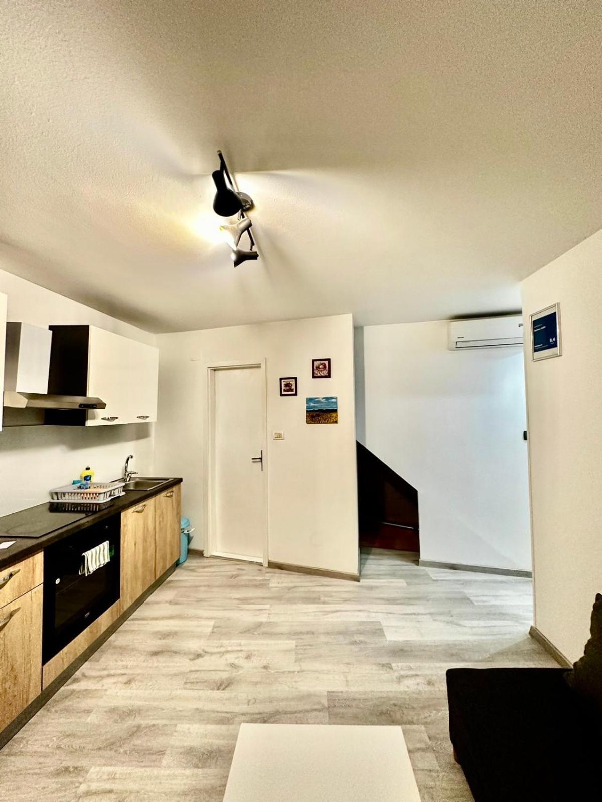 Apartma Jugo Копер Екстериор снимка