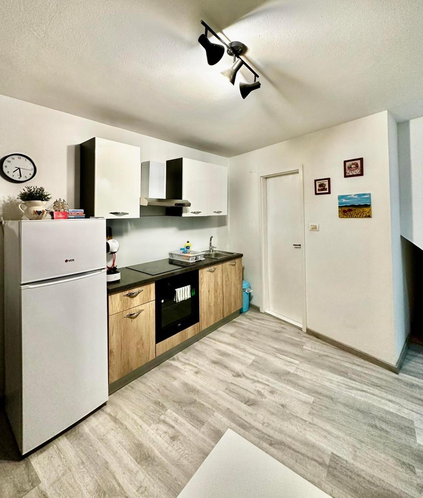 Apartma Jugo Копер Екстериор снимка